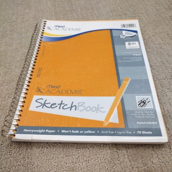 Mead Academie 8" x 11" Heavyweight Sketch Book 69 Sheets Acid/Lignin-Free - Picture 1 of 5